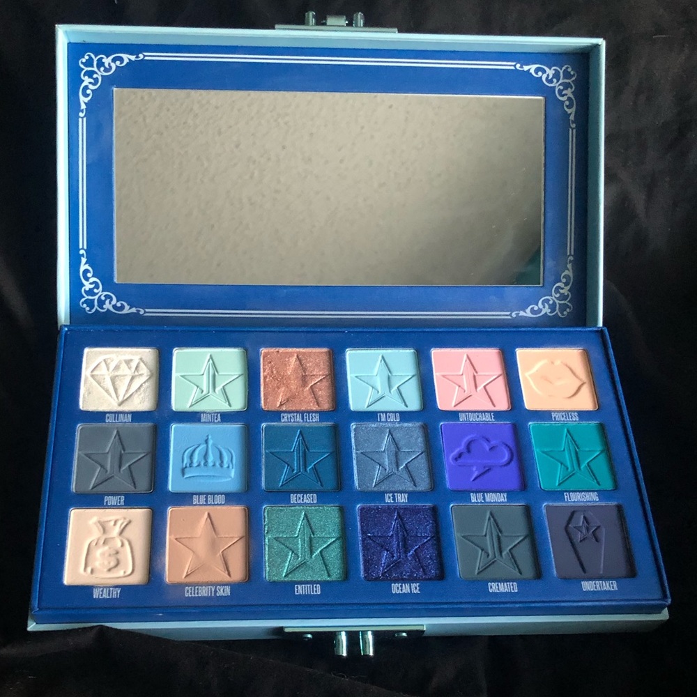 Jeffree Star Blueblood Palette